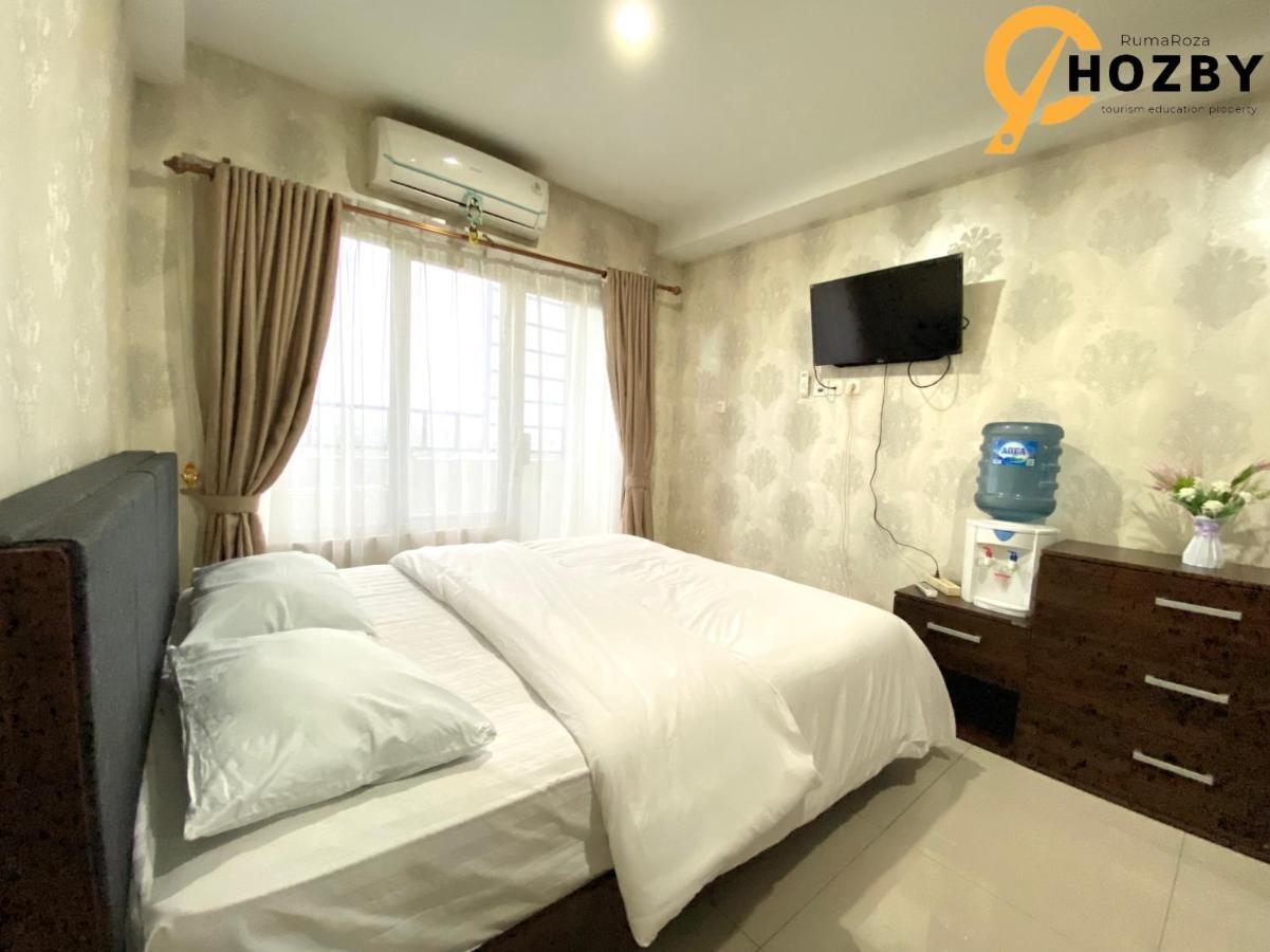 Hozby Skyview Setiabudi Suites Sunggal Exterior photo